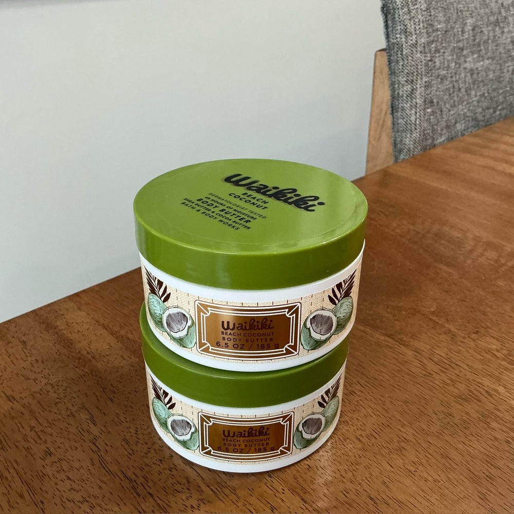 Bath body works Waikiki Beach Coconut Body Butter x2